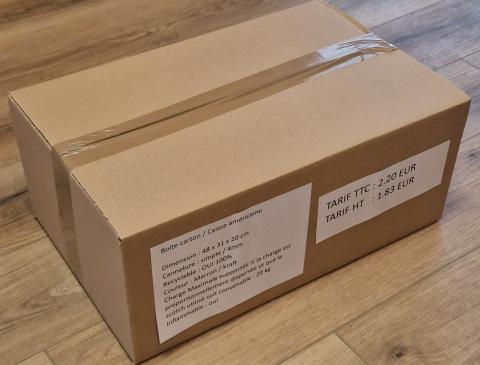 Boites en carton 48x31x20cm